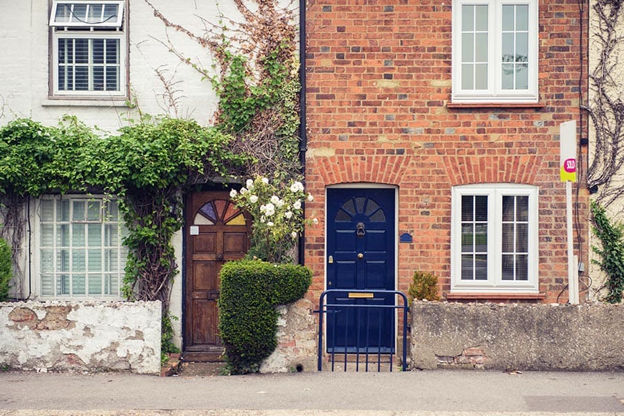 Serving Notice Under the Party Wall Act Leeds
